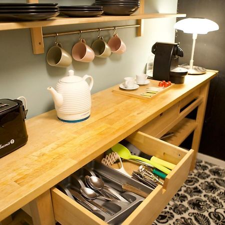 P&O Serviced Apartments Kinowa Варшава Экстерьер фото